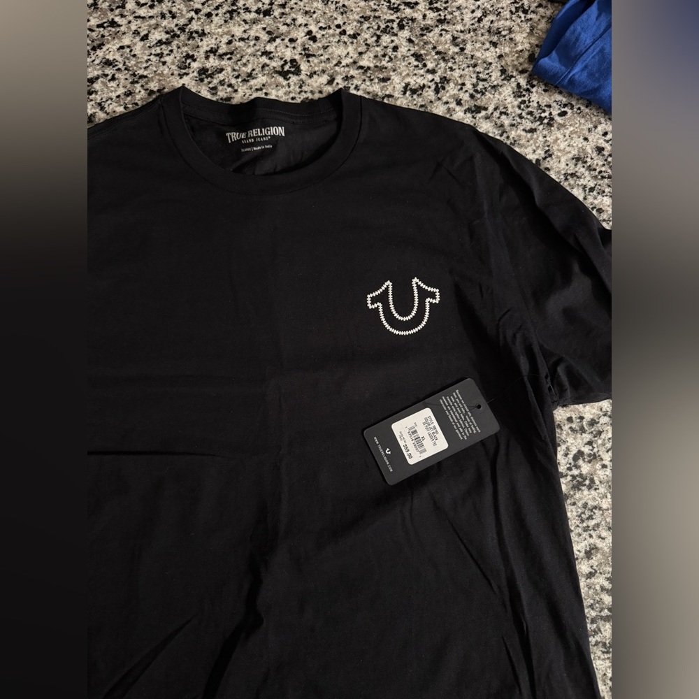 Men’s True Religion shirt bundle